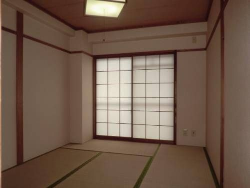 サングレース千歳台の和室
