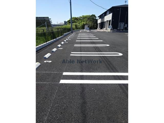 アンソレイユ弐番館Ⅱの駐車場|駐車場