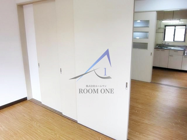 坂巻ビルの内装
