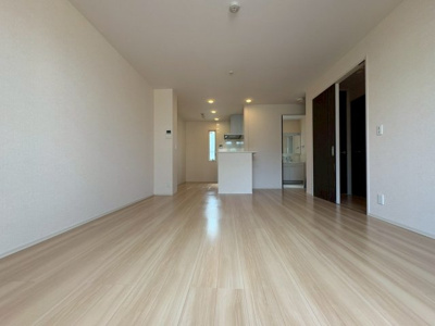 【居間・リビング】 | 池田市荘園1丁目テラスハウス
