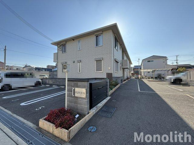 セジュールKの駐車場
