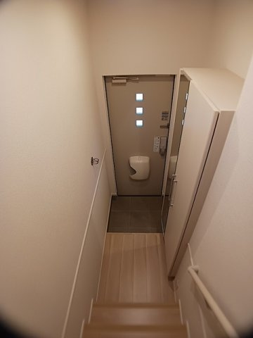 ノイエクレストの玄関
