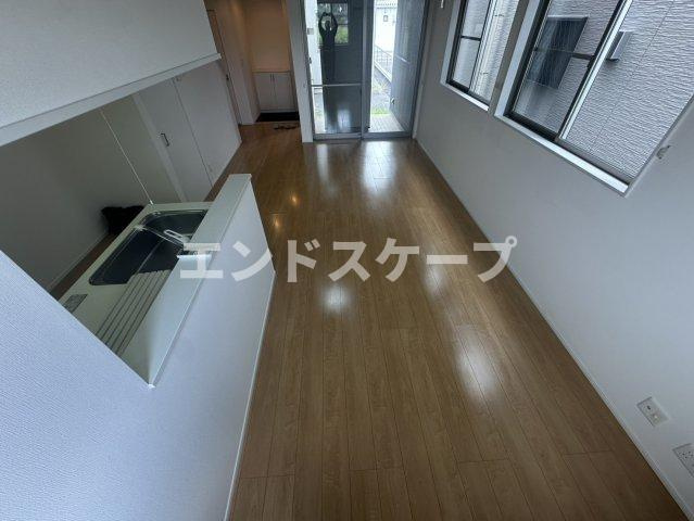カーサプレリＡの居間・リビング|高崎、前橋のお部屋探しはエンドスケープまで！お客様の理想お聞かせ下さい♪