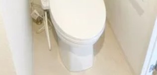 ＣＯＣＯＦＬＡＴ王子のトイレ