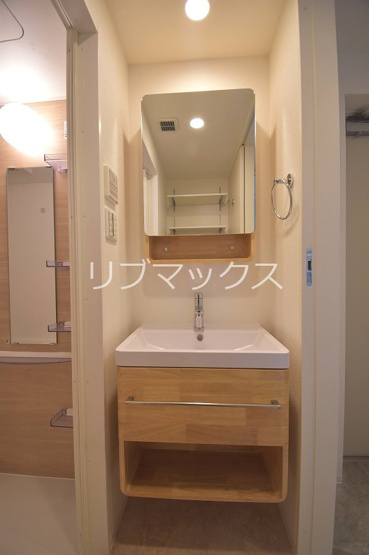 【洗面所】アドバンス江坂ラシュレ