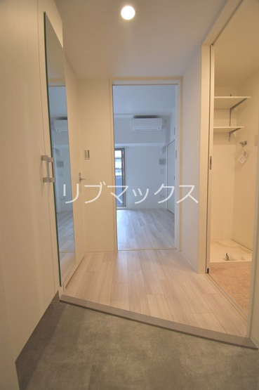 【玄関】アドバンス江坂ラシュレ