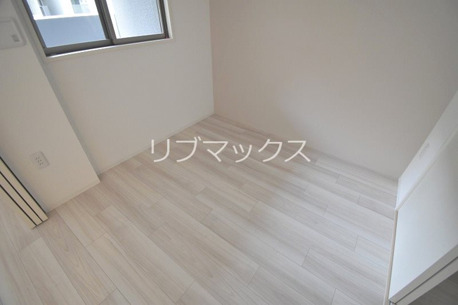 【寝室】アドバンス江坂ラシュレ