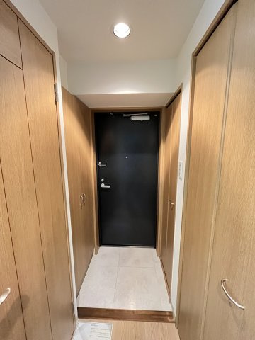 【玄関】アーデン江坂 