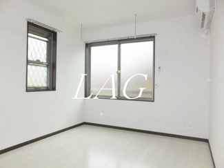 【居間・リビング】 | ソレイユＡ | 洋室のお部屋です。