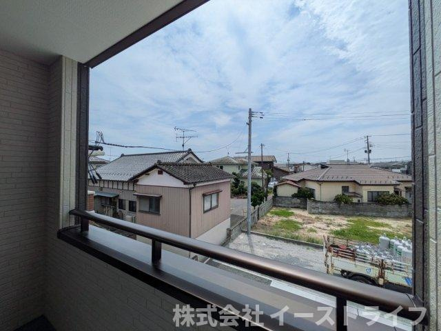 【新築戸建】　いわき市平下平窪3期　全3棟　長期優良住宅　のその他|同社施工写真　室内物干しがついていて、花粉の季節や雨が多い時期に役立ちます。
