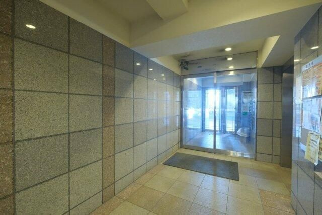 アピス三軒茶屋のロビー