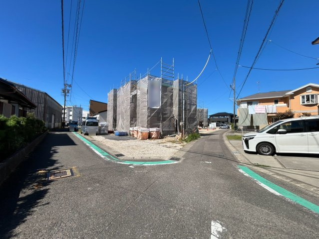 ハートフルタウン　江南市勝佐町西町　全1区画分譲の前面道路含む現地写真|「現地（2026年10月7日）撮影」　
■前面道路　
■ヤマダ不動産　株式会社リライフ