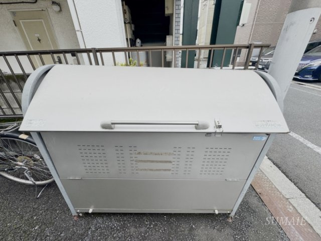 カーサカルムのその他共用部分|ゴミ置き場です