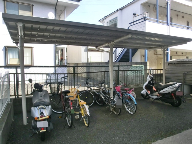 カーサカルムのその他共用部分|駐輪スペースあります。