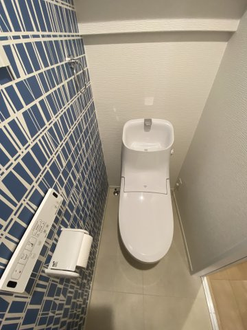 北区大将軍東鷹司町中古戸建のトイレ|トイレです