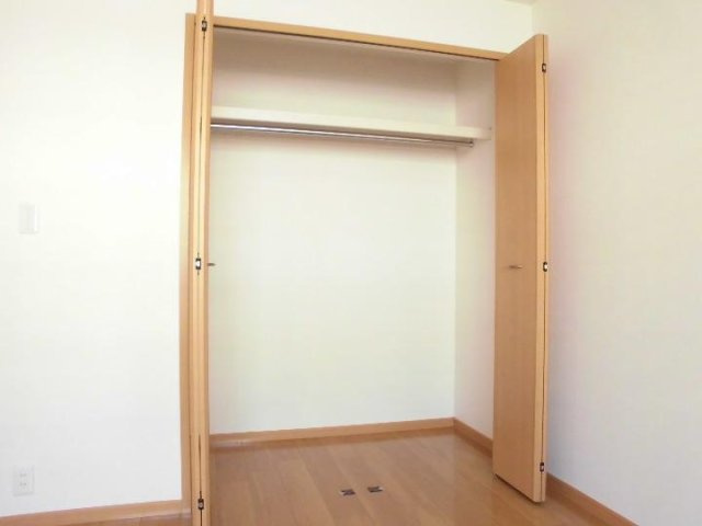 プチ　グレーヌＡの収納