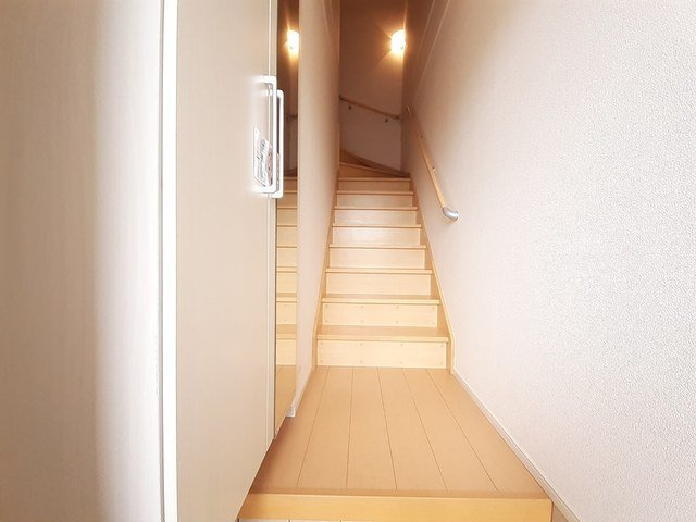 ブランシュールＢの玄関