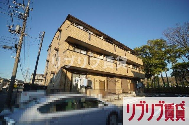 ファミールハイム　Ａ棟の外観