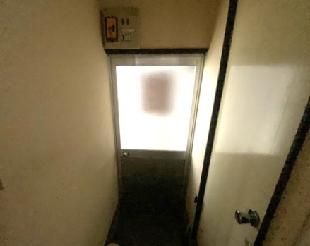あすかアパートメント瀬谷Aの玄関