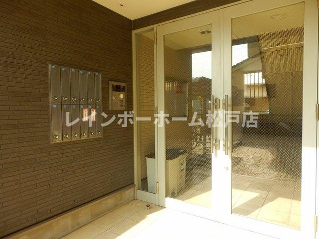 カームリー・カーサⅣ【仲介手数料：50％OFF】対象物件！のエントランス