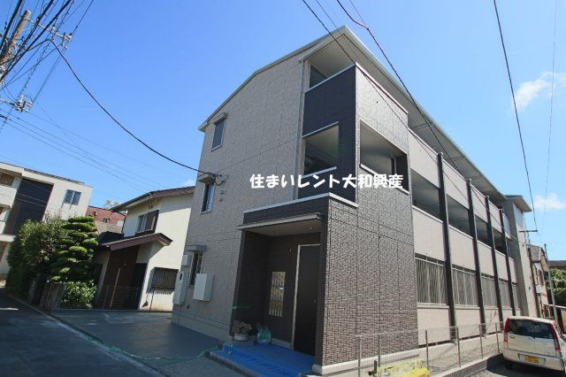 アネックスSagamiのエントランス
