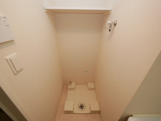 CAVANA梅田北の洗面所