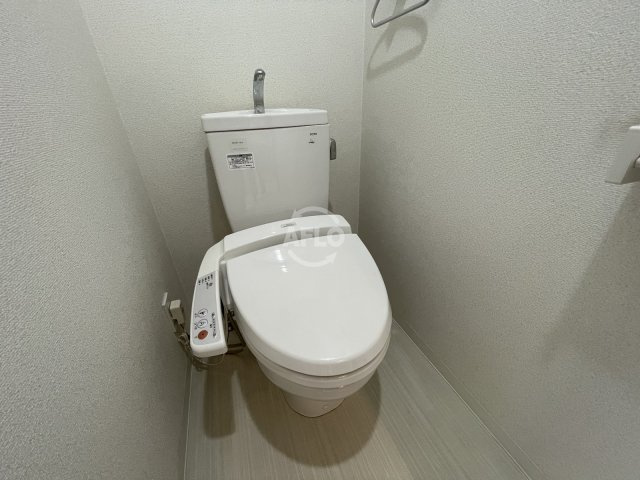 レオンコンフォート新梅田のトイレ|レオンコンフォート新梅田　温水洗浄便座