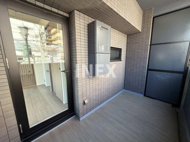 横浜市西区平沼１丁目の賃貸マンションのバルコニー