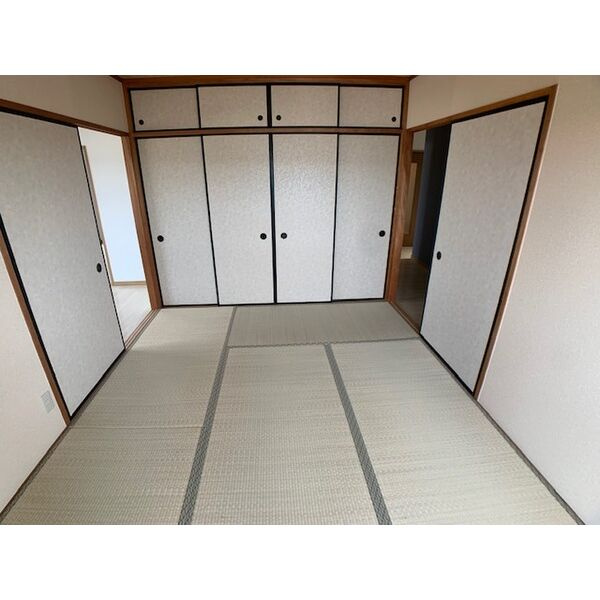 ホーム岩崎台の内装