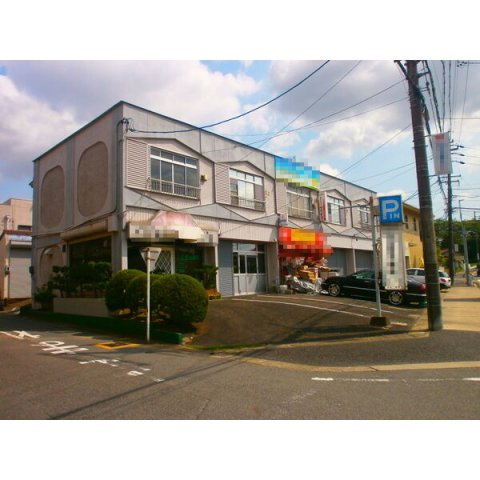 村瀬店舗の外観