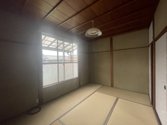 宮上町一丁目貸家の子供部屋