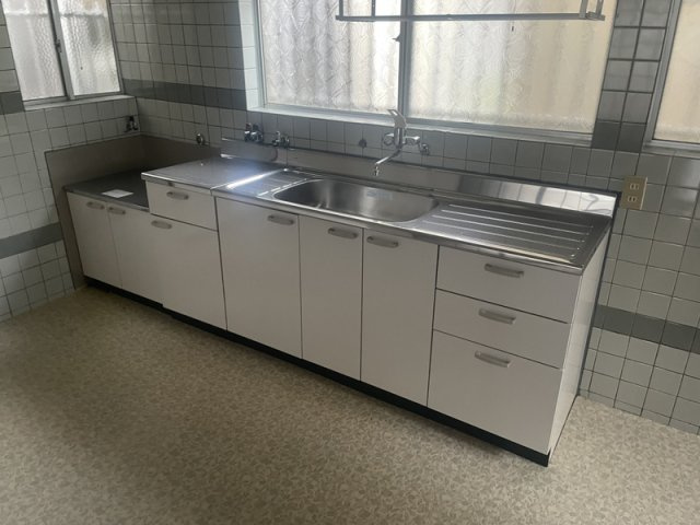 宮上町一丁目貸家のキッチン