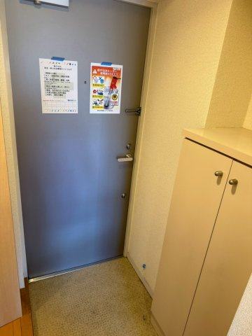 ポートステージ羽田の玄関