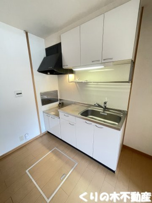 【キッチン】 | フェニックス唐山　Ｂ | キッチンでお料理をお楽しみください