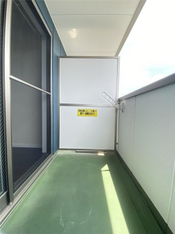 クロノス32小沢町のバルコニー