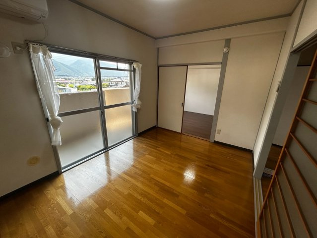 船木ハイツ２の居間・リビング