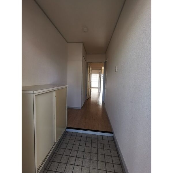 セントール原の内装