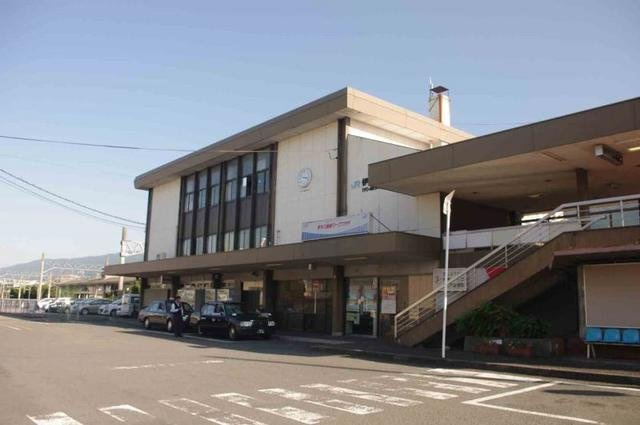 シエロ・ガーデン三島　Ｃの周辺|伊予三島駅まで1200m