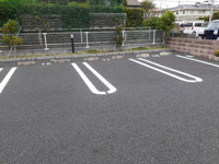 駐車場があるので、車を買う予定の方も安心です