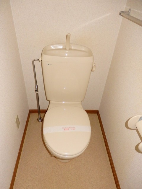 カサヴェルデ吉田Ⅱのトイレ