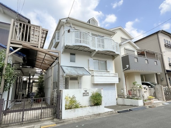【外観】 | 大蔵司２丁目２４　貸家