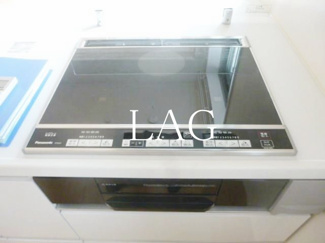 【設備】 | ラシーネ上用賀 | 3口IHコンロです。