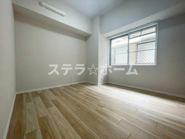 豊中野畑団地弐号棟の洋室|コンパクトで使いやすい洋室です