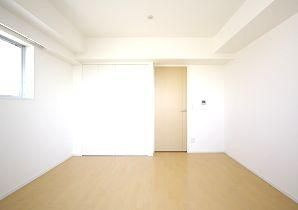 【居間・リビング】 | アーデン町田 | ※別号室参考写真