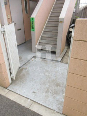 【エントランス】 | コート東十条 | エントランス