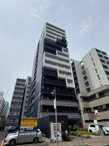 プレサンス丸の内アドブルの外観