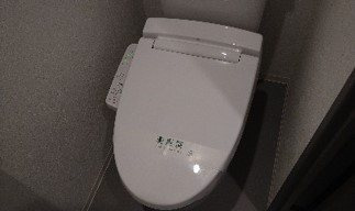 新品家具付きマンション宮川町1(KaGood神奈川)のトイレ|コンパクトで使いやすいトイレです
