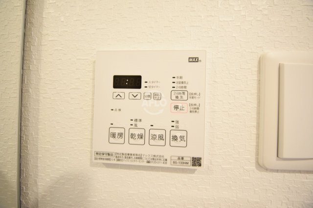 コンフォリア西天満の設備|レオンコンフォート西天満　浴室乾燥機
