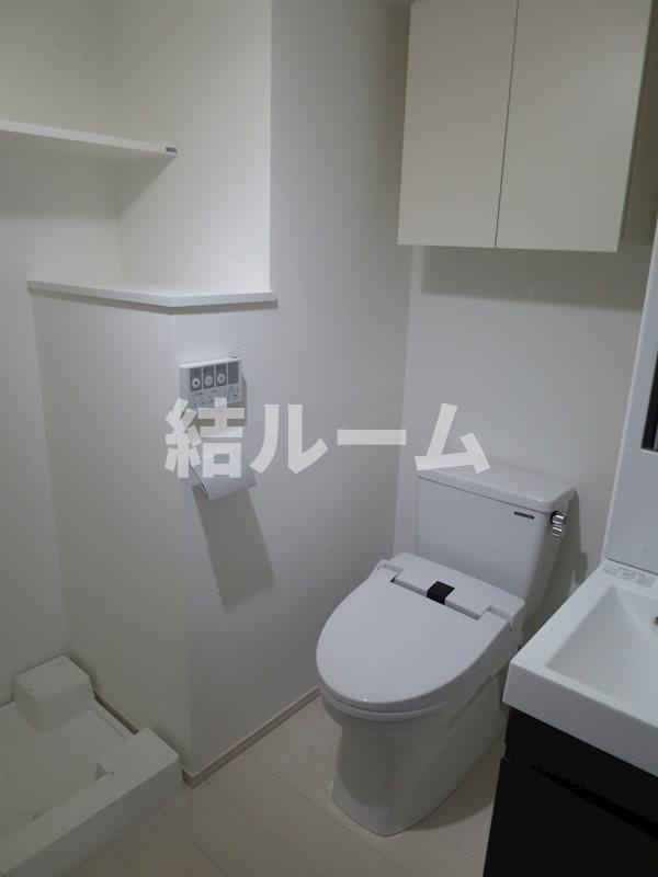 練馬区豊玉北１丁目の賃貸マンションのトイレ