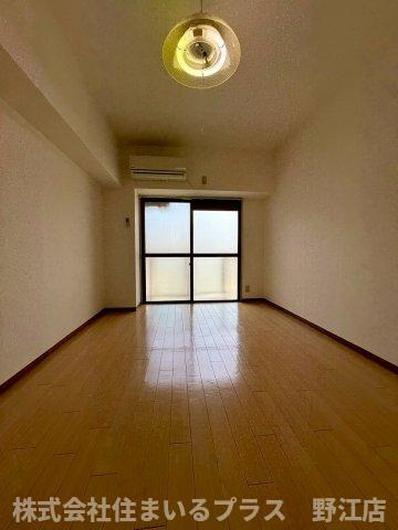 プレジデント横田の洋室